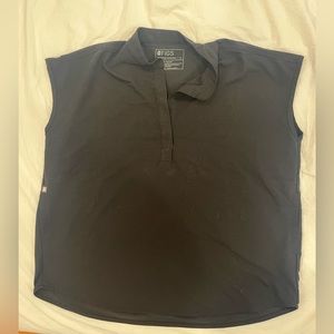 M black Figs Rafaela Scrub Top